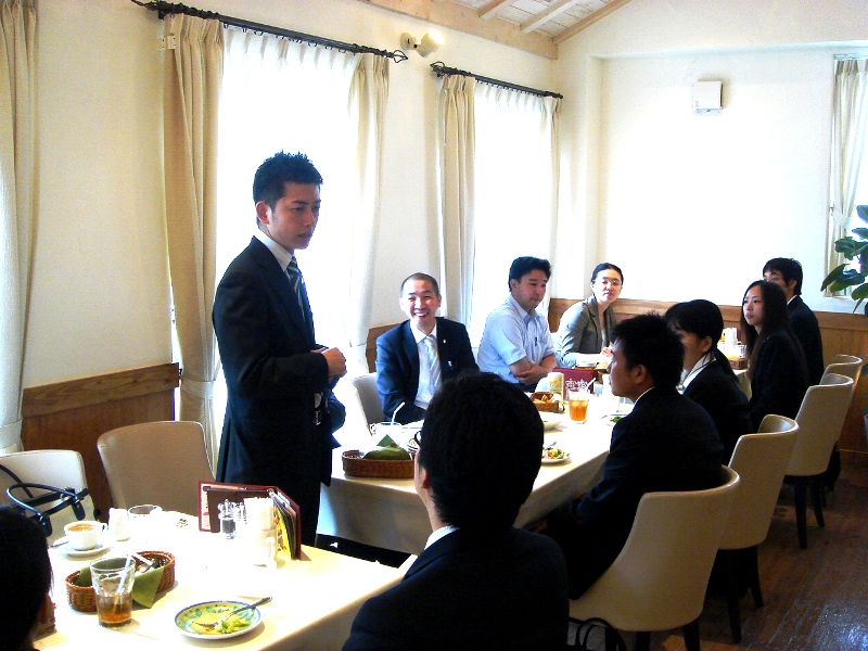 食事会2